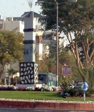 נהג חדש ושיכור נמלט נגד כיוון התנועה