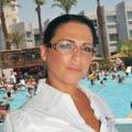 הקיץ של אביה וגרג-משוגעים על ה'קלאב'