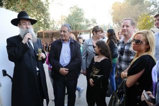 פותחים עתיד בבית חדש