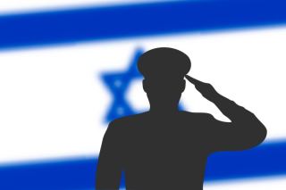מי צריך לשאת דברים בבתי הקברות? 