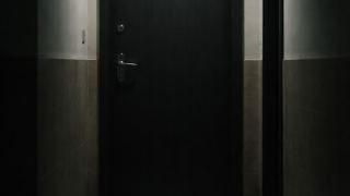 שב לדלתה בלילות: צו הרחקה דרמטי נגד גבר באילת