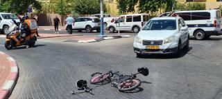רוכב אופניים נפגע בתאונת דרכים באילת