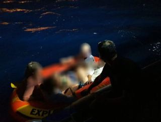 דרמה מתועדת בלב ים: כוחות השיטור הימי חילצו תיירים אמריקנים שנסחפו לעומק מפרץ אילת