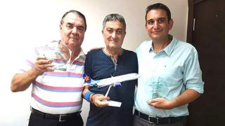 יוצאים לדרך