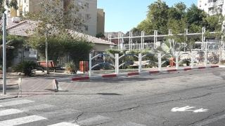 הורים לגן ברקן זועמים: ''אין לנו מקום להוריד את הילדים''