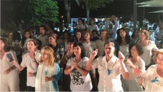 שירת הגבולות של נשים עושות שלום מגיעה לתצפית הגבולות באילת