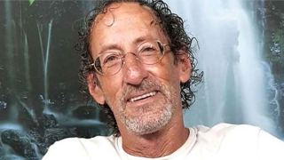 מוכר הסיגריות לקה בהתקף לב ולא בחר בבחירות