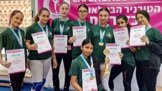מקום ראשון לנערות מאילת