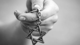 אין לי ארץ אחרת