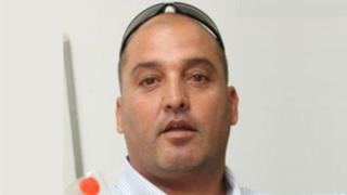 שדה רמון הושבת בשל ''פגישת הסברה'' שיזם יו''ר וועד כיבוי אש לאחר שנדרש להציג אישור מעבר בתוך השדה
