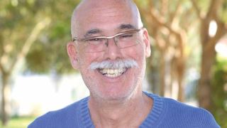 האנשים שעושים את אילת: איש השנה בבריאות - המנצ' יוצא לאור 
