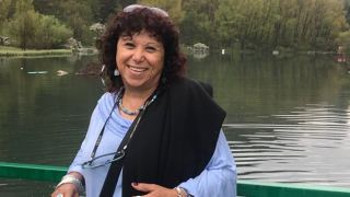 פורטרט מקומי -  אשת חיל. מצאנו.