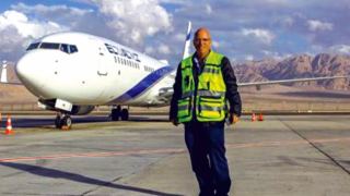 אבי חובר – מנהל תפעול שדה רמון  עוזב: ''האתגר היה לתת לכל מי  שנוחת באילת תחושה שהחופשה  שלו החלה כבר עם הנחיתה''