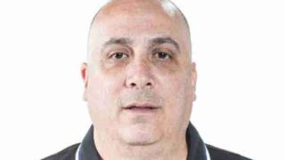 אריק אלפסי: ''זה כמו לערבב  שלל מרכיבים בסיר חמין''