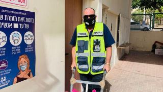 אילתים ידידים מסייעים בדרכים 