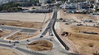 כביש רוחב נוסף מחבר  את אזור התיירות ללב העיר