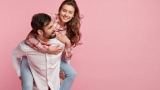 להכיר לסקס - הכרויות מזדמנות לסטוציונרים