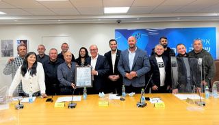 מנהל הבחירות המיתולוגי בחר לפרוש
