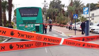 בעקבות התאונה הקטלנית בעיר,  תושבים טוענים: כבישי אילת  אינם בטוחים למעבר הולכי רגל