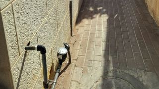 דיירי 235 בשדרות  התמרים נגד עין נטפים