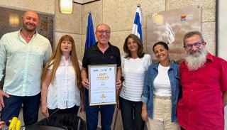 חמישה כוכבים בשמירה על בטיחות בדרכים