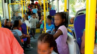 נוסעים בקווי אגד בצהריים: "מישהו  חייב לעשות סדר עם התלמידים"