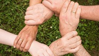 סיפור גבורה אחד - מפעל חיים שלם: הכירו את הרקע להקמתה של עמותת אחינועם בראשות איל, רפי ומשה אדרעי