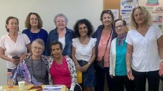 ''יד שניה'' באהבה 