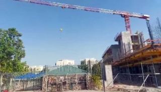 מחדל זרוע המנוף העובר  מעל גן ילדים חוזר בשנית