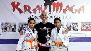 רק בת 12 וכבר אלופת ישראל בקרב מגע