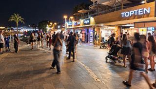 ניפץ את דלתות מגה ספורט באילת:  14 חודשי מאסר בסך הכל