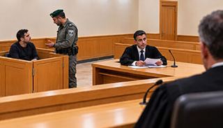 אחרי שוטר מג״ב ובן משפחה: שופט באילת ביקש מסוהר להסביר לנאשם את כתב האישום בערבית