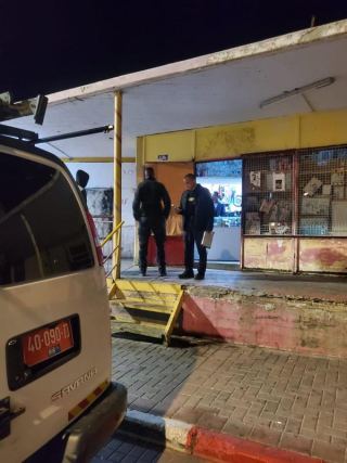 המשטרה פשטה על ארבעה בתי עסק באילת שהפעילו משחקי קלפים