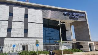 תושב אילת נעצר בחשד שדקר גבר ופצע אותו באורח בינוני על רקע ויכוח ביניהם