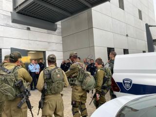 על רקע המצב הביטחוני: המשטרה וצה״ל מתגברים כוחות באילת