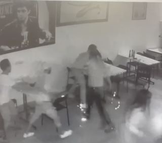 צפו: כתב אישום נגד החשוד שדקר אדם בפאב ׳׳חברים טובים׳׳ באילת
